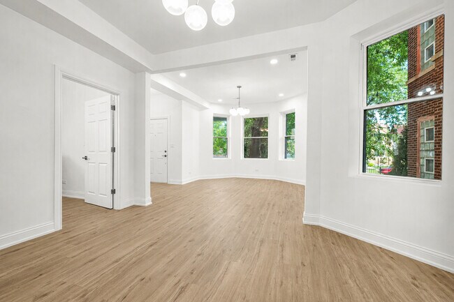 Foto del edificio - 4751 W Monroe St