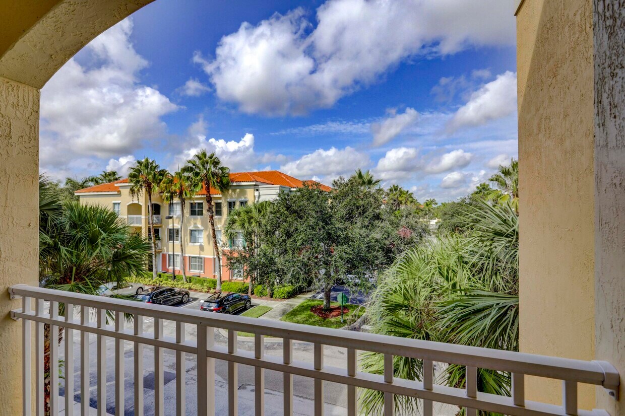 11013 Legacy Ln Unit 304, Palm Beach Gardens, FL 33410 Condo for Rent in Palm Beach Gardens
