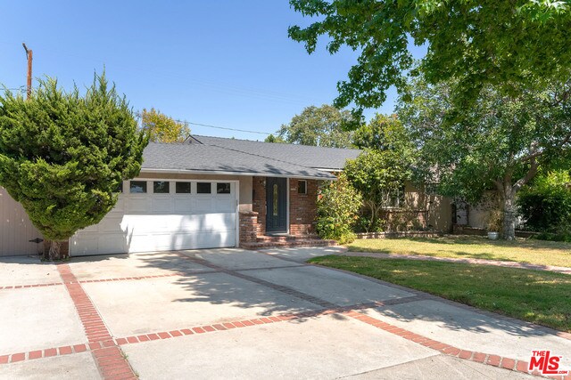 Building Photo - 644 Evergreen St