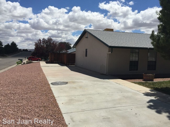 Foto del edificio - 5 br, 2 bath House - 503 E 38th street