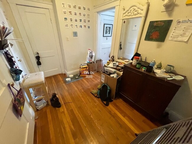 NO BROKER FEE 9/1 Sweet 2bed split in Brig... - NO BROKER FEE 9/1 Sweet 2bed split in Brig... House