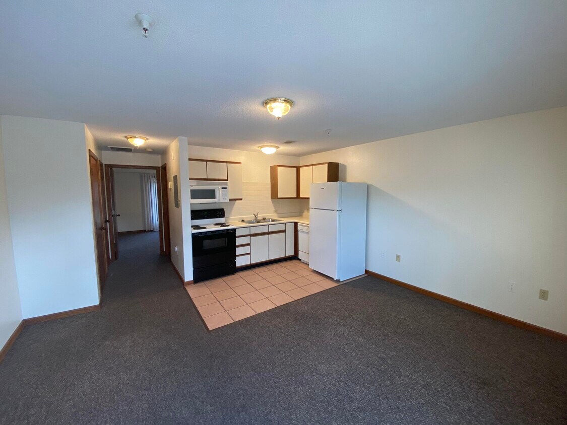 Building Photo - 4200 S Bearfield Rd