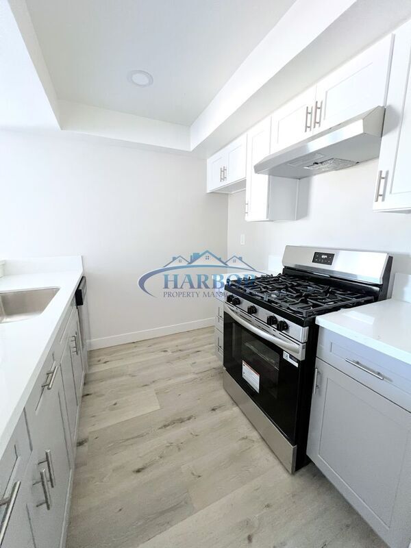 Foto del edificio - 2315 S Grand Ave