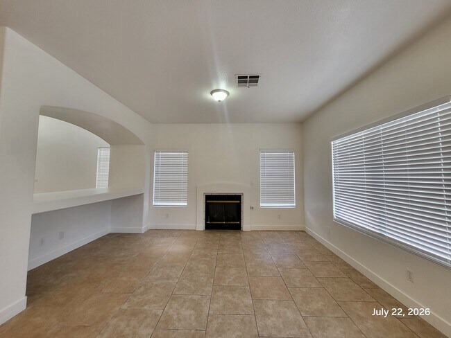 Foto del edificio - 7956 Angel Tree Ct