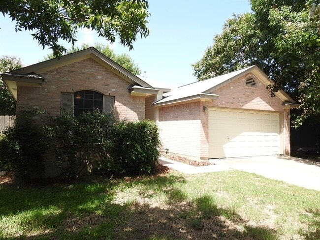 Building Photo - 440 Zebra Dr