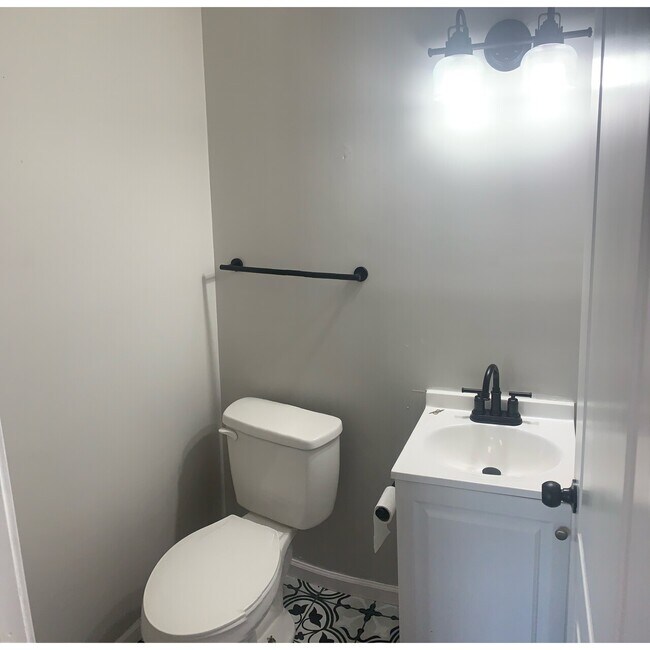 Foto del edificio - 3266 Rainier Ave