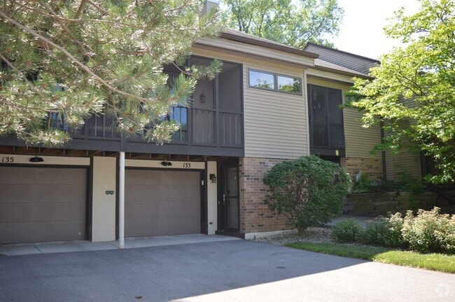 Building Photo - 133 Ponwood Cir