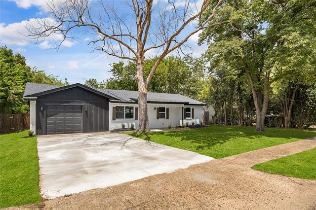 Foto del edificio - 13321 Blossomheath Ln