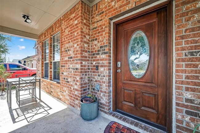 Building Photo - 3815 Pine Forest Green Blvd