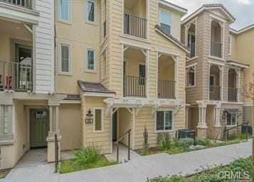 Building Photo - 831 Sunburst Wy