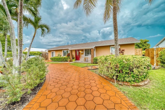 Photo - 14911 SW 71st St House