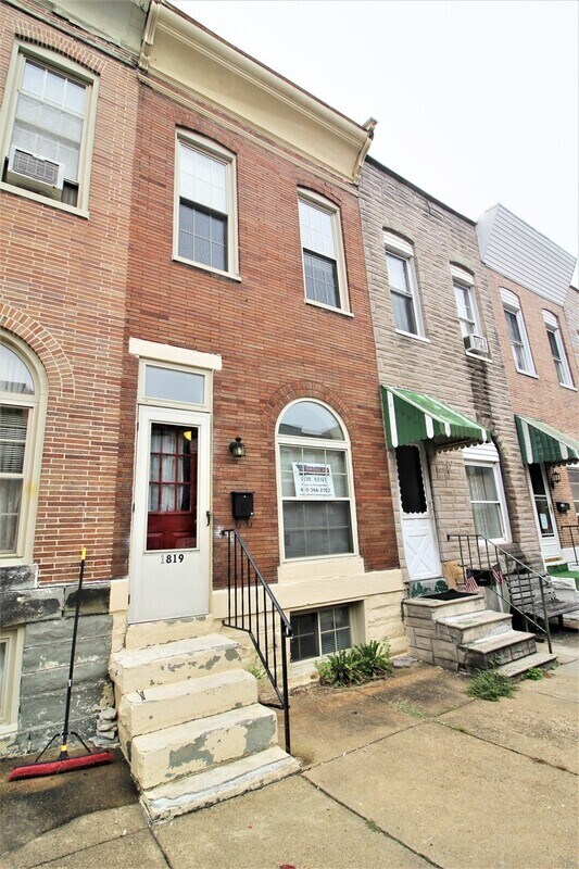 Foto del edificio - 1819 Jackson St