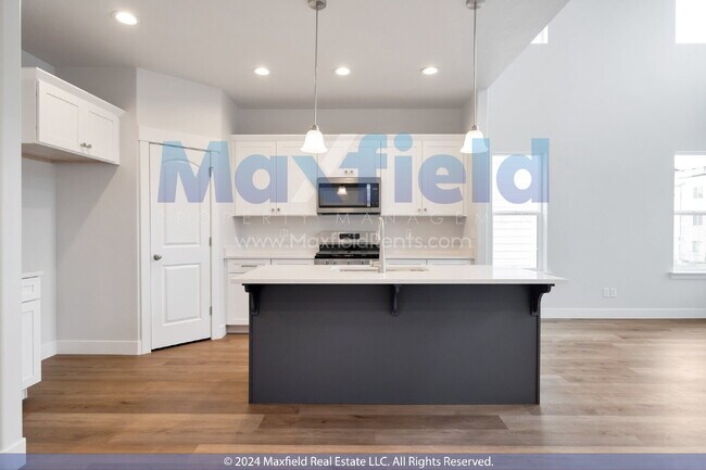 Building Photo - END UNIT - EV Ready - 3BD 2.5 BA 2GA