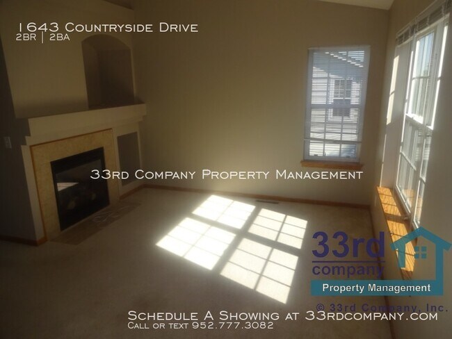 Building Photo - Fantastic 2 Bedroom/2 Bath Townhome in Sha...