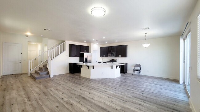 Foto del edificio - 8518 Genesee Ct