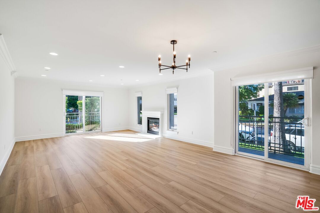 Foto principal - 8610 Chalmers Dr