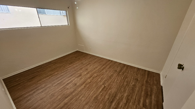 Foto del edificio - 1201 N Ogden Dr