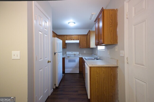 Foto del edificio - 501 Pine Park St