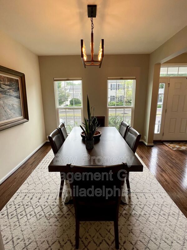 Foto del edificio - 3783 Christopher Day Rd