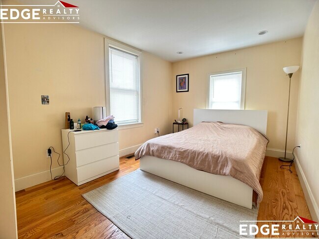 Foto del edificio - 55 Chestnut Hill Ave