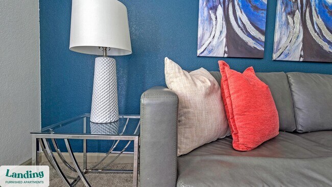 Building Photo - 10051 Perimeter Station Dr