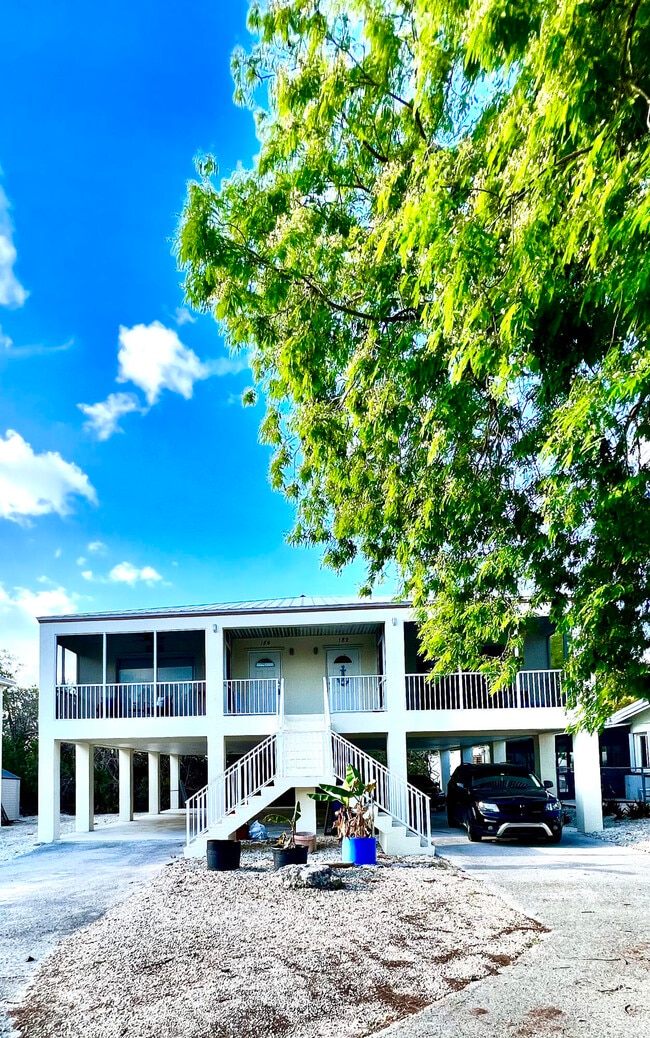 184 Adobe Casa Ct Dr, Tavernier, FL 33070 Condo for Rent in Tavernier