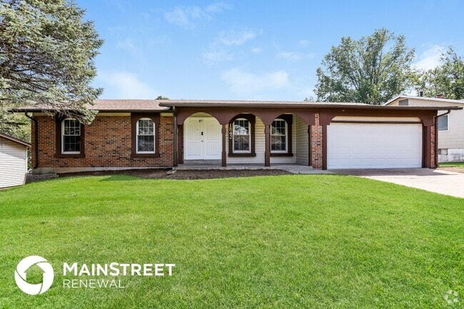 Building Photo - 1842 Lakemont Ln