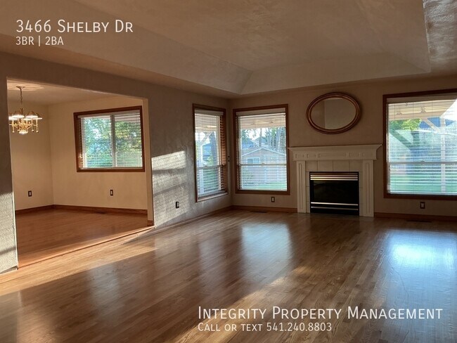 Foto del edificio - 3466 Shelby Dr