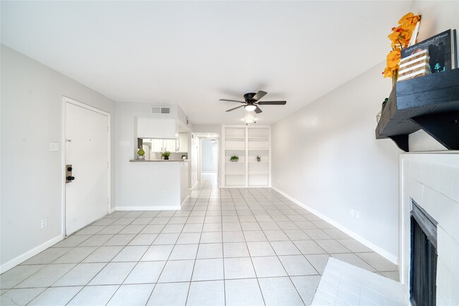 Building Photo - 6001 Reims Rd