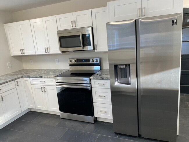 Foto del edificio - 2 Smallwood Dr