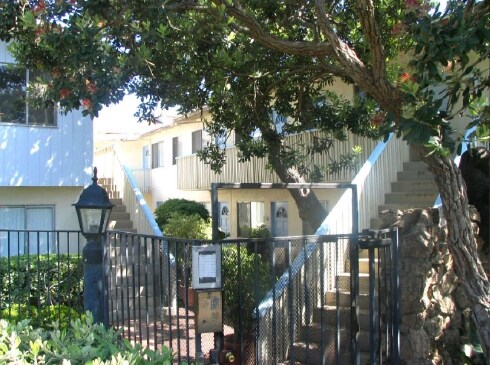 Primary Photo - Colima Apartments
