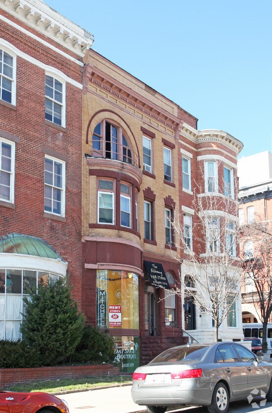Building Photo - 2222 N Charles St