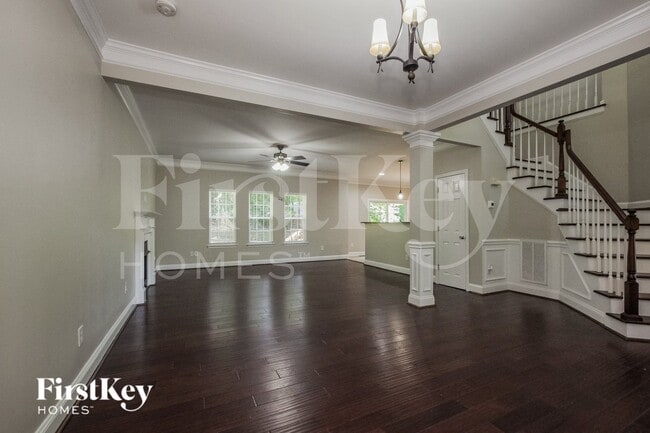 Foto del edificio - 406 Sardis Rd N Alt Rd