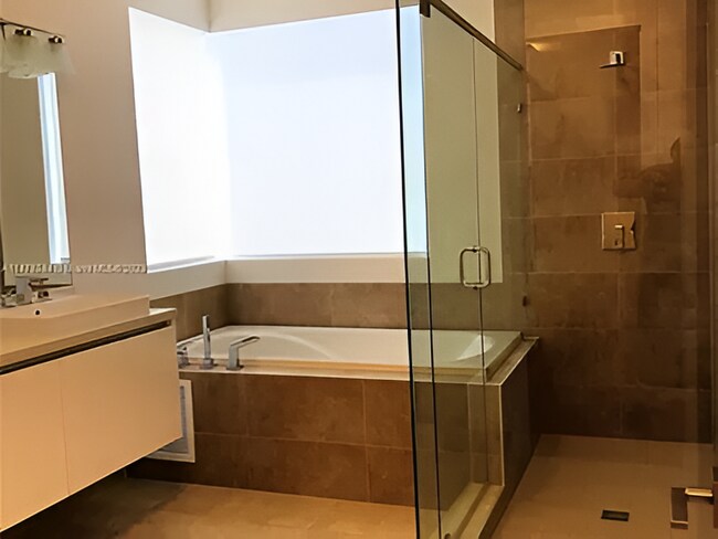 Foto del edificio - 10055 NW 75th St