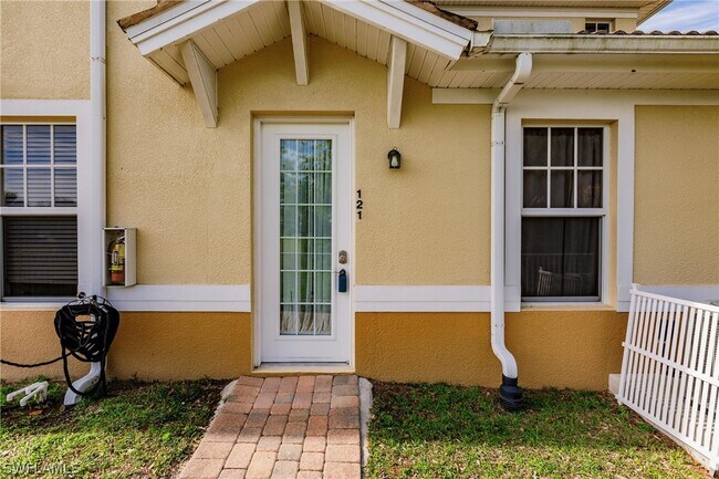 Foto del edificio - 16572 San Edmundo Rd