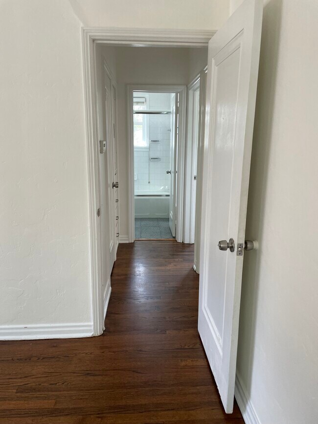 Foto del edificio - 1341 Ivy St