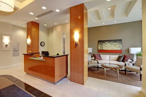 Building Photo - 0 bedroom in Seattle WA 98121