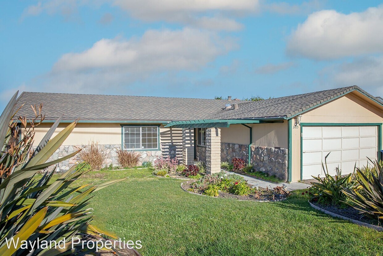 3 br, 2 bath House 3105 Lake Drive House Rental in Marina, CA