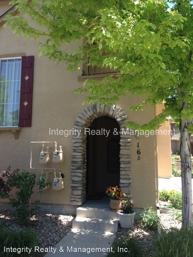 Foto del edificio - 10526 Ashfield St