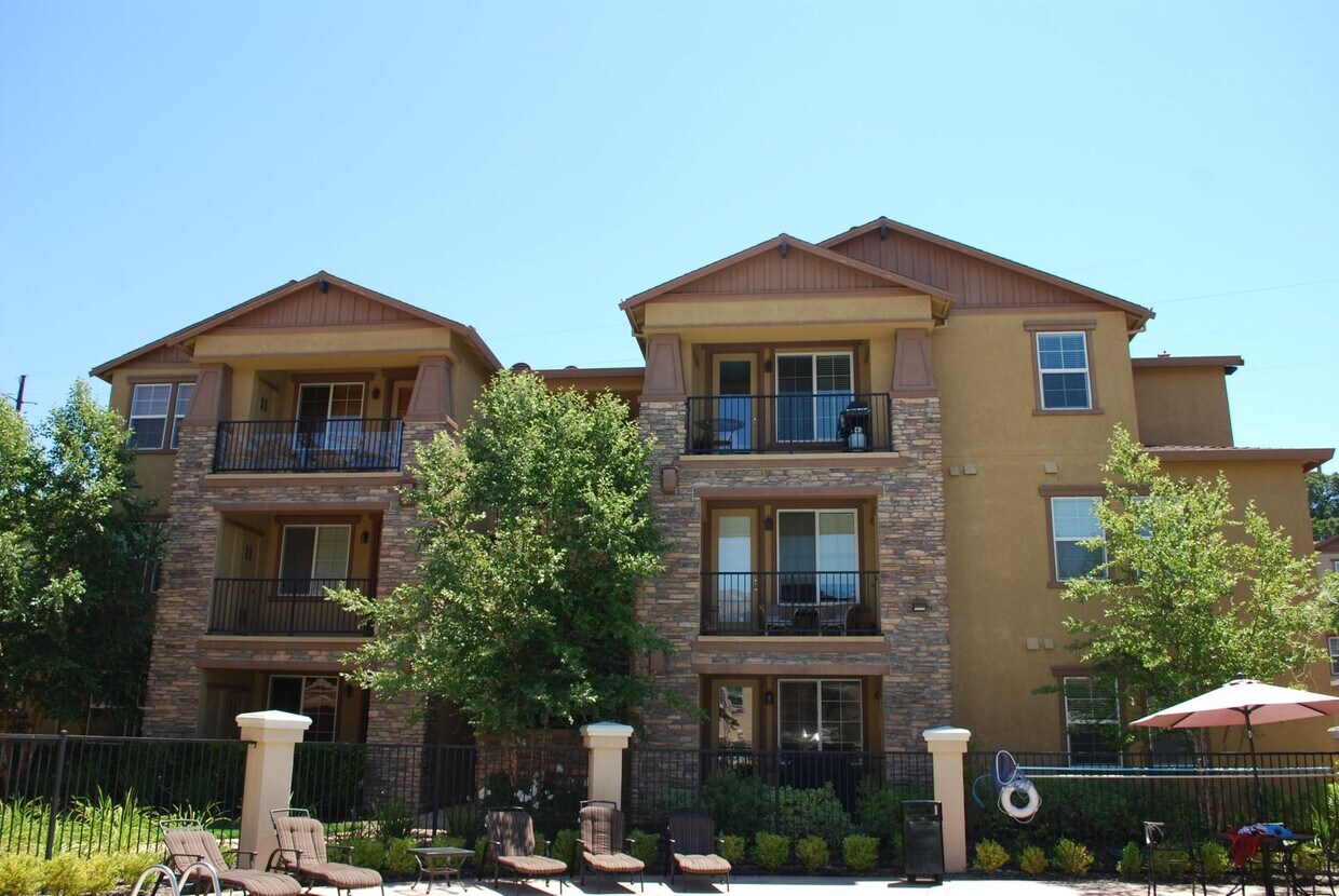 Foto principal - 6581 Hearthstone Cir
