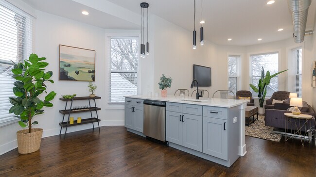 Foto del edificio - 1458 W Pensacola Ave