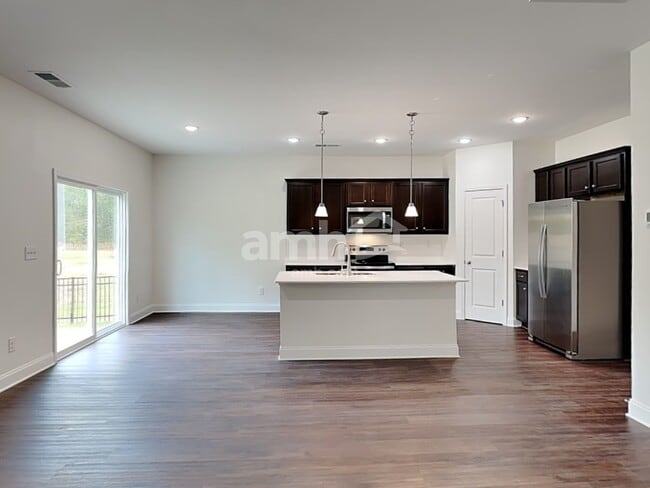 Building Photo - 4306 Spregan Way