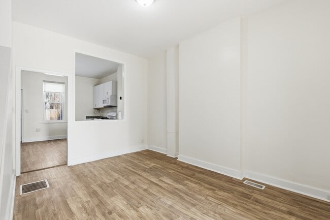 Building Photo - 2540 Frederick Ave