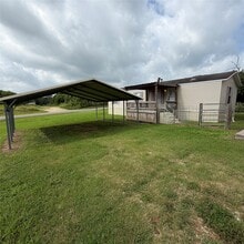 Building Photo - 999 FM 1774