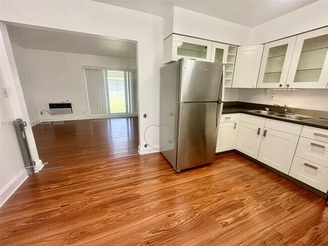 Foto del edificio - 1520 Garfield St