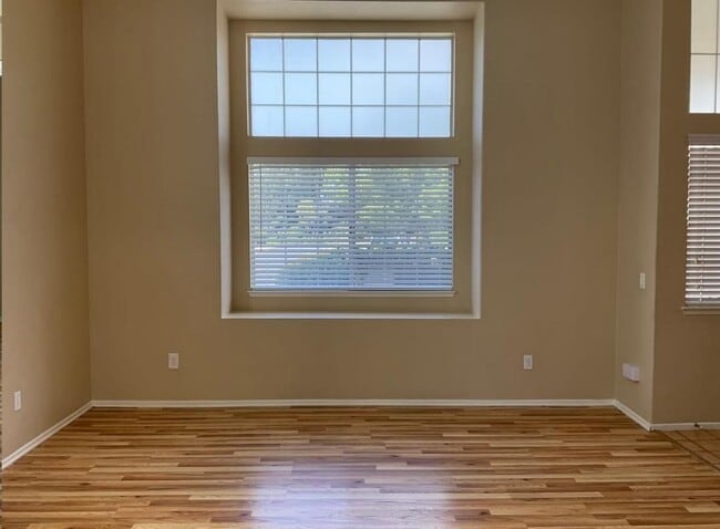 Foto del edificio - 31457 Corte Madera