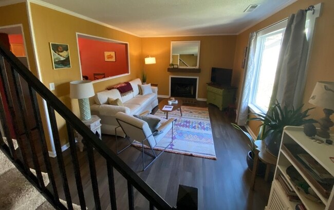 Building Photo - 777 Winding Hills Ln