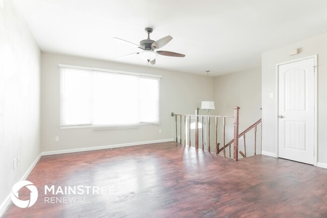 Building Photo - 5 Churchill Downs Dr