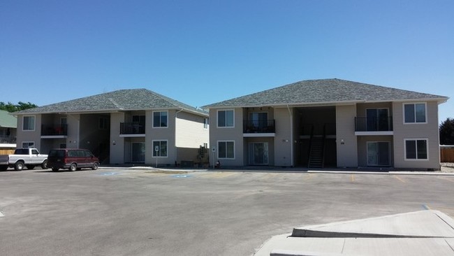 Foto del edificio - 257 Robbins Ave