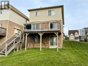Building Photo - 287 Westmeadow Dr